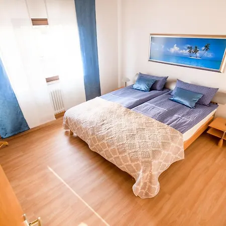 Haus Kallin Apartman *