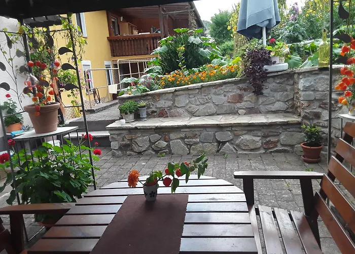 Haus Kallin アパート *